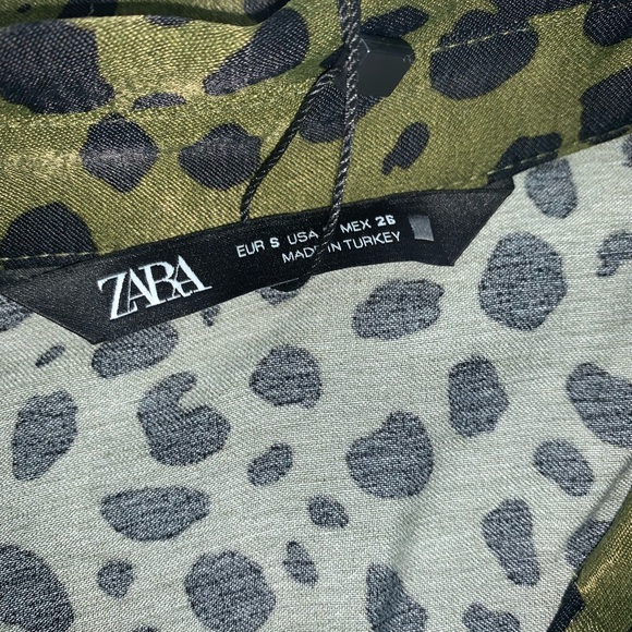 Zara 2-Piece Animal Print Shirt & Pants Set SIZE Small - Picture 14 of 16